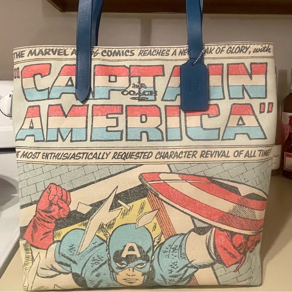 Coach Marvel Captain America Tote - Picture 1 of 11
